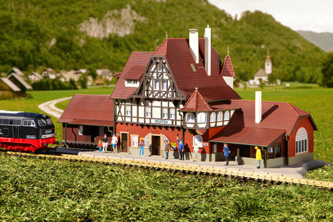 Piko 65000 Station Neuffen
