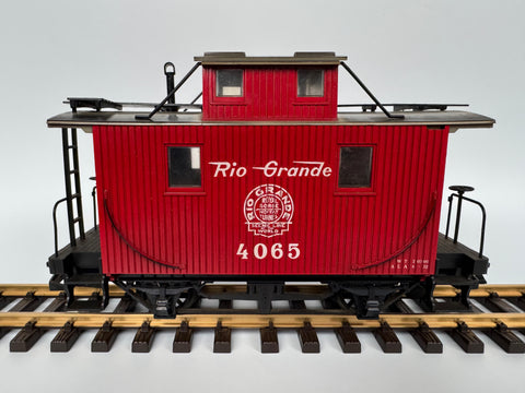 Gebruikt: LGB 4065 Rio Grande Caboose