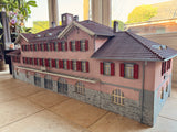 Grosse Modelle 6220 Stationsgebouw Pontresina