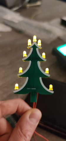 mXion E022 Kerstboom, Verlicht, Bouwpakket